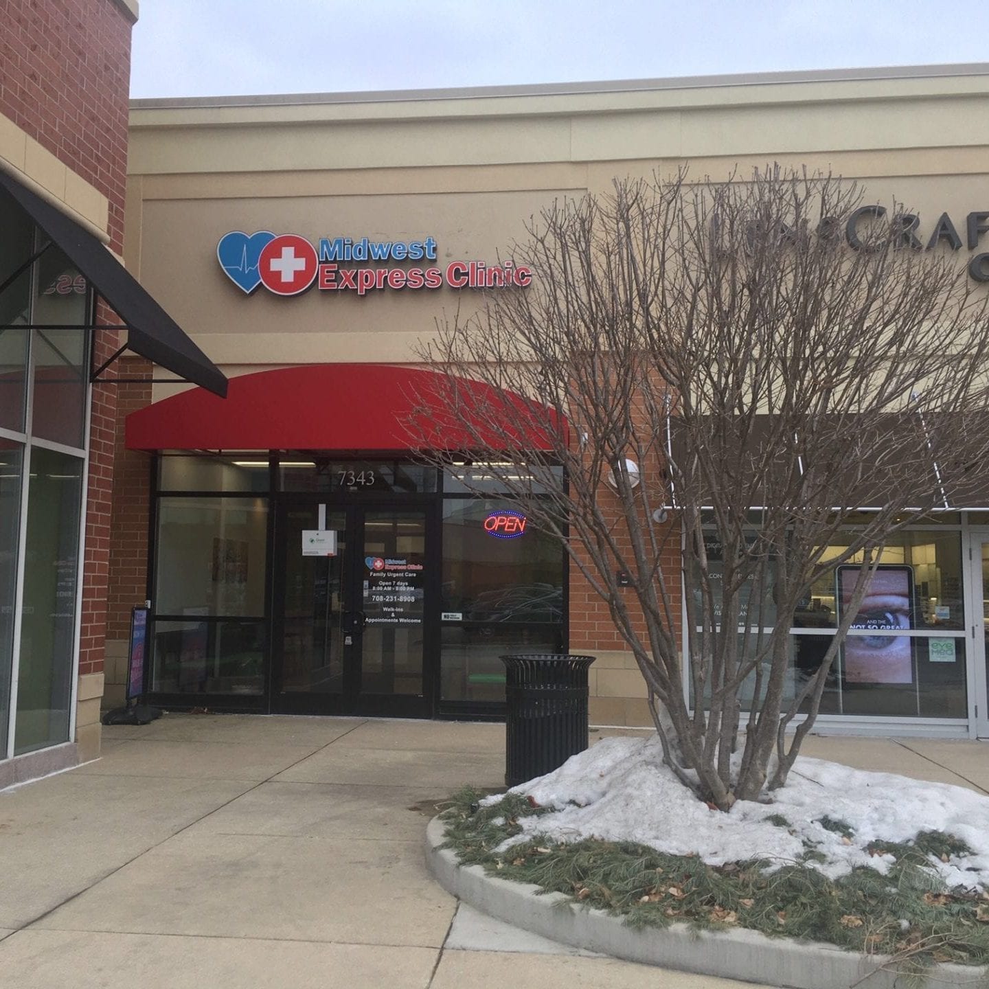 River Forest Location Photo 3 Midwest Express Clinic River Forest, IL